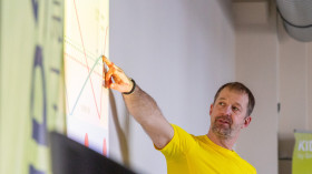 Image 7 of 9 -
            Experience Breathing to get an impression of Grundlagen-Workshop at Berlin