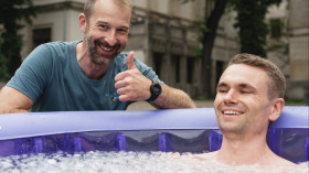Image 1 of 10 -
            Experience Ice Bath to get an impression of WHM Workshop-Grundlagen at Berlin