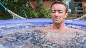 Image 7 of 12 -
            Experience Ice Bath to get an impression of WHM Workshop-Grundlagen at Berlin