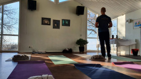 Image 4 of 5 -
            Experience Breathing to get an impression of WHM Fundamentals Workshop at Kalmar län