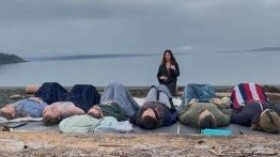 Image 6 of 13 -
            Experience Ice Bath to get an impression of WHM Fundamentals Workshop at Mercer Island