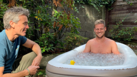 Image 2 of 4 -
            Experience Ice Bath to get an impression of WHM Fundamentals Workshop at Den Haag