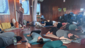 Image 10 of 12 -
            Experience Yoga to get an impression of WHM Weekend at Castleton, Peak District