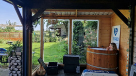 Image 5 of 8 -
            Experience Ice Bath to get an impression of WHM Fundamentals Workshop at Deurne