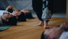 Image 3 of 12 -
            Experience Breathing to get an impression of Fundamentals Workshop at Chigasaki