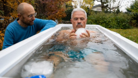 Image 2 of 11 -
Experience Ice Bath to get an impression of WHM Grundlagen-Workshop at Wien Image 2 of 11 -
Experience Ice Bath to get an impression of WHM Grundlagen-Workshop at Wien